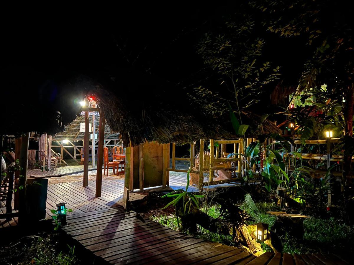 Cabanas Bambutan Palenque Exteriör bild
