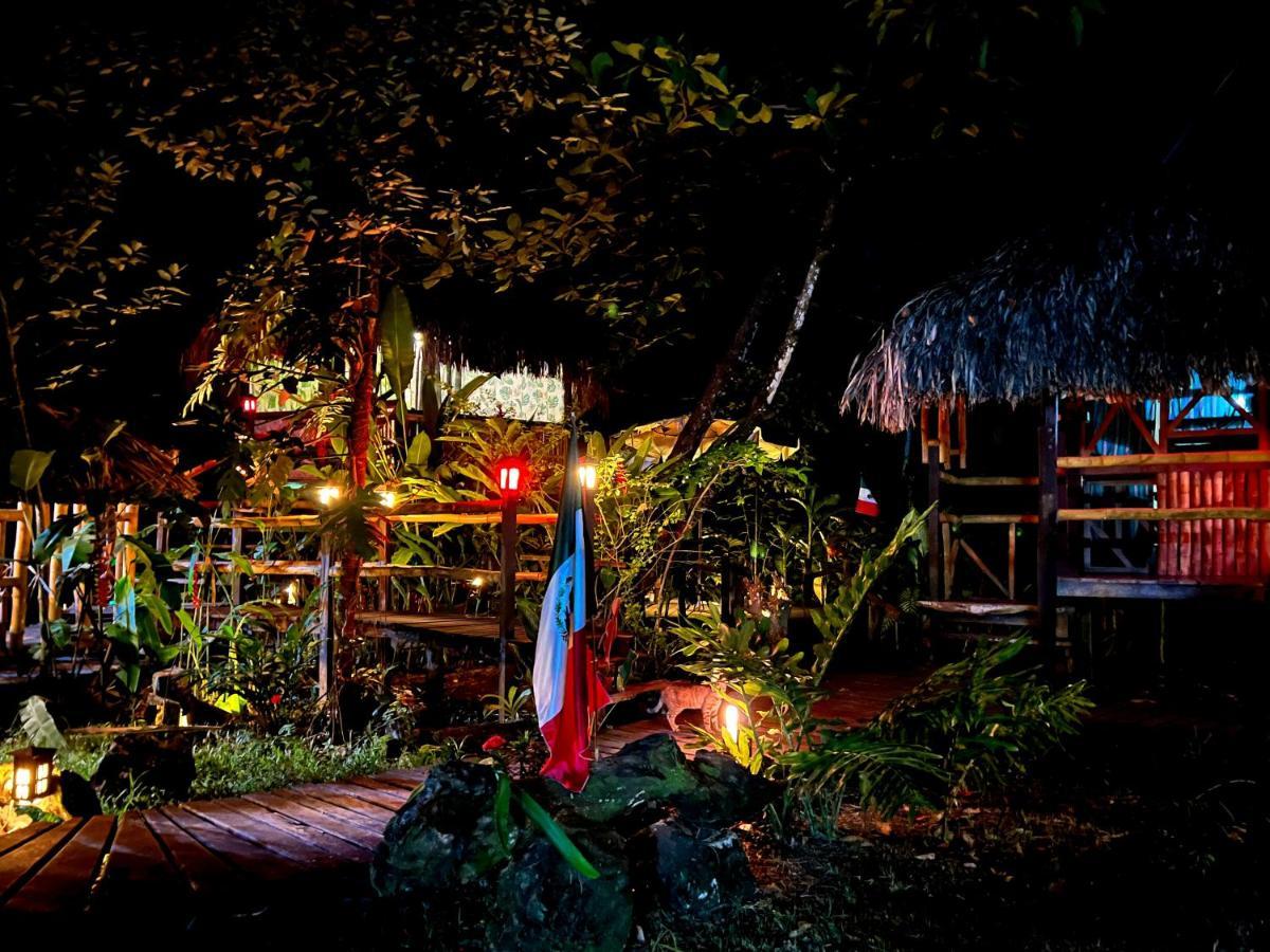 Cabanas Bambutan Palenque Exteriör bild